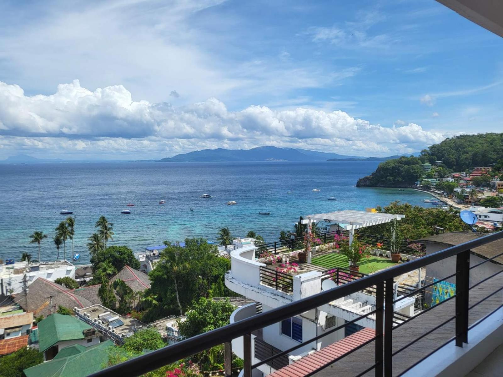 Manarra Sea View Resort Пуэрто-Галера Экстерьер фото