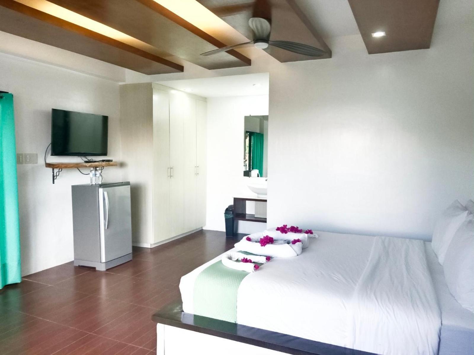 Manarra Sea View Resort Пуэрто-Галера Экстерьер фото