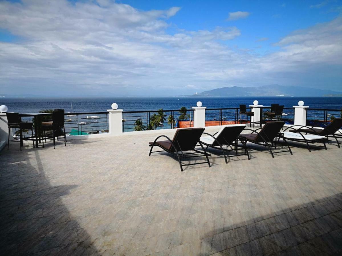 Manarra Sea View Resort Пуэрто-Галера Экстерьер фото
